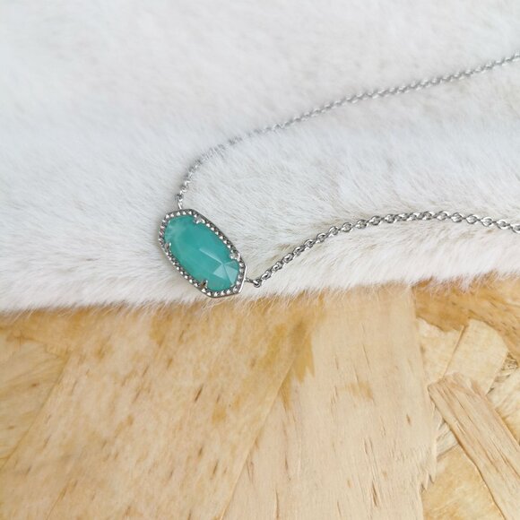 NEW Kendra Scott Elisa Chalcedony Glass Necklace Silver - Picture 4 of 4